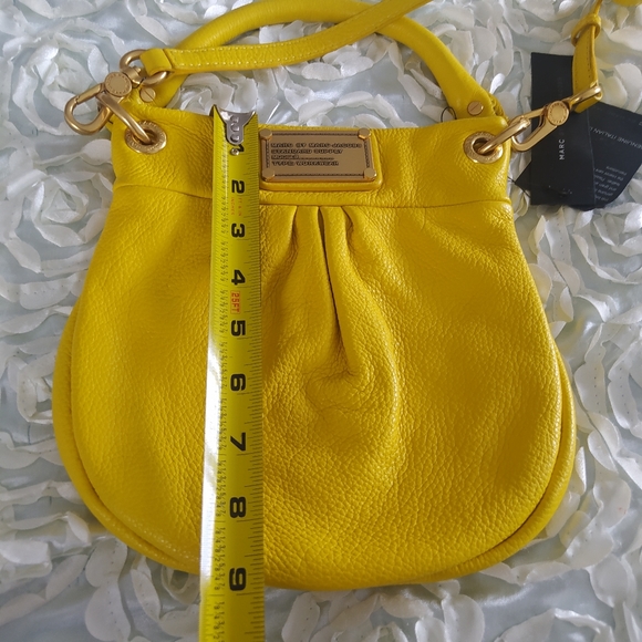 New, Marc by Marc Jacobs mini q hillier crossbody bag - Picture 12 of 15